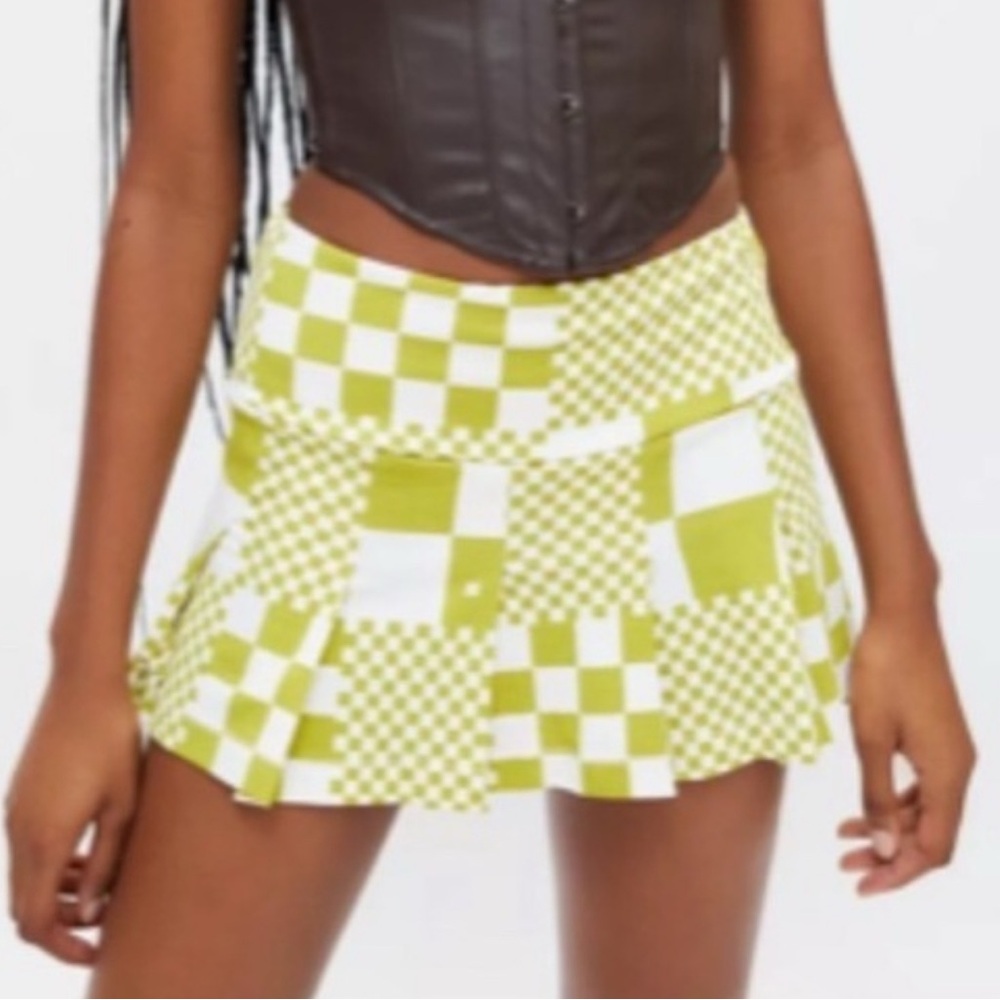 Urban Outfitters UO Noelle Checkered Pleated Micro Mini Skirt – Size M